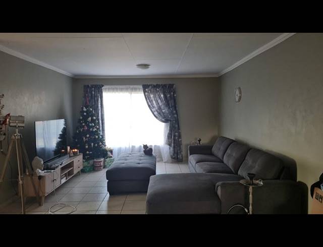 2 BEDROOM PROPERTY TO RENT IN GEDULD